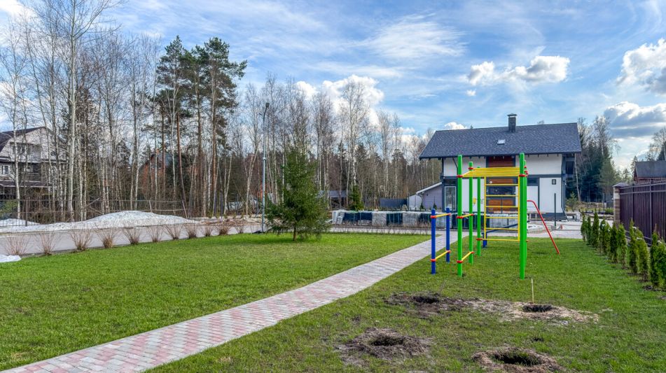 Новый готовый дом в СНТ Усадьба