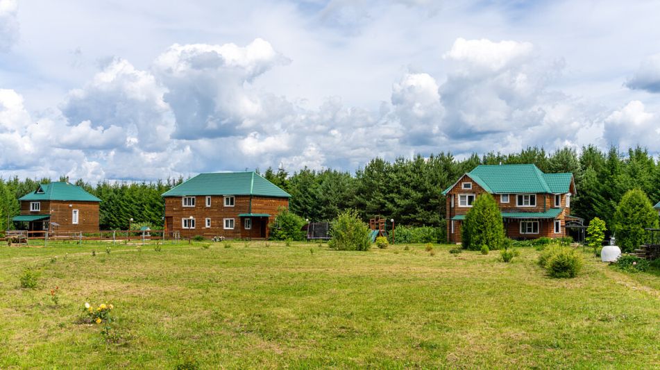 Поместье  на берегу реки Нерль