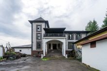 Под пансионат в п. Зеленоградский