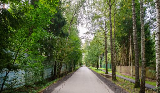 Под пансионат в п. Зеленоградский