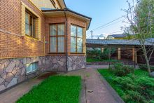 Дом в деревне Бородино