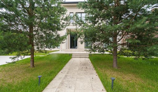 Современный дом в КП Шульгино