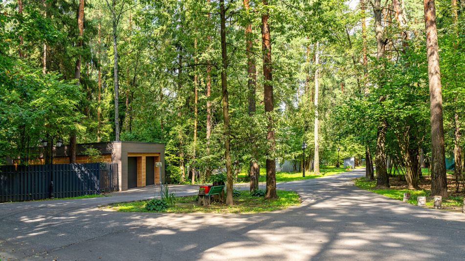 Дом с бассейном в Успенских дачах