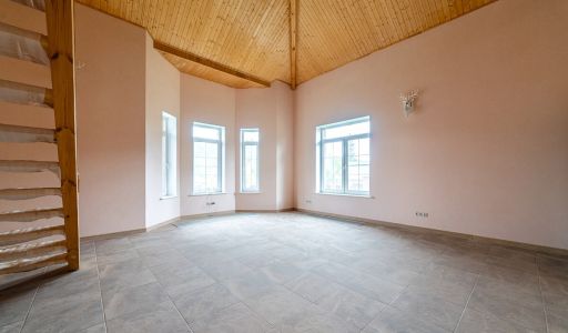 Готовый дом в поселке Дмитровец
