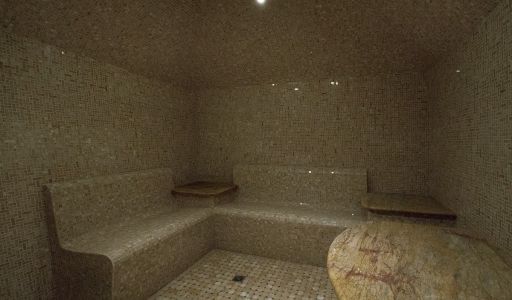 Вилла на берегу в поселке Пестово