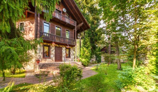 Дом в поселке Троицкое