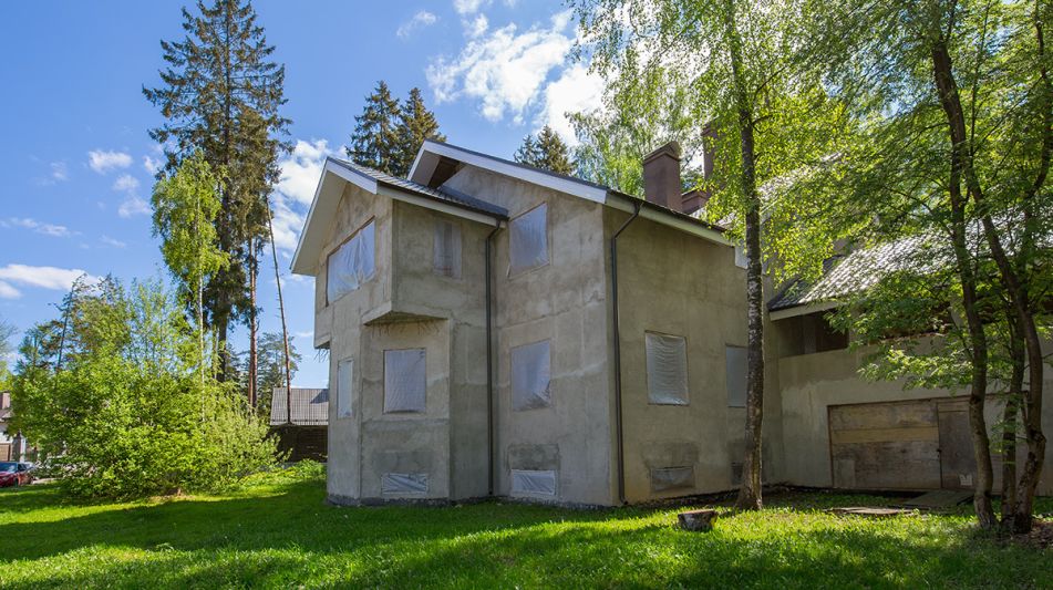 Дом под отделку в поселке Дубрава