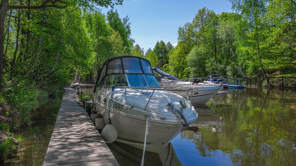 Дом под отделку в поселке Дубрава