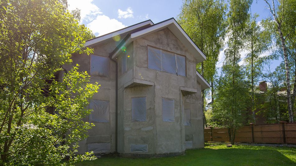 Дом под отделку в поселке Дубрава