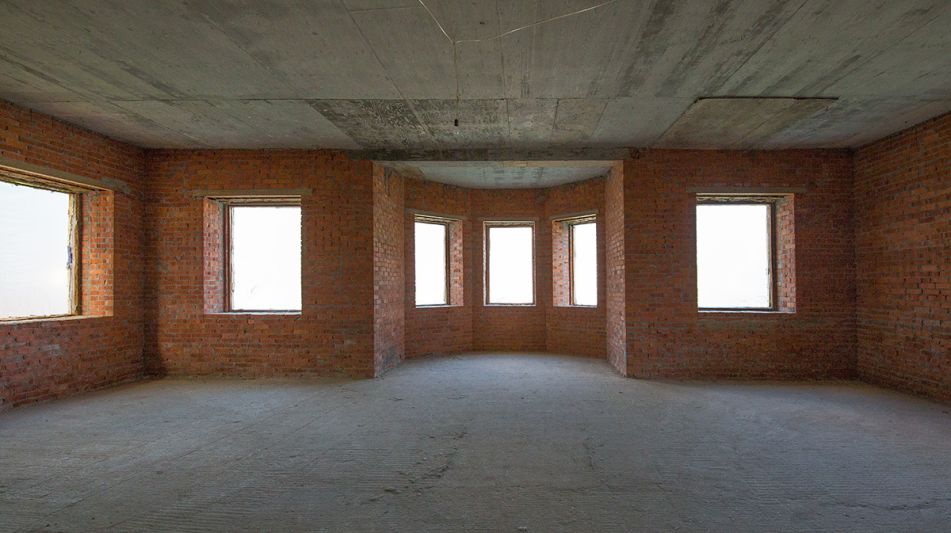 Дом под отделку в поселке Дубрава