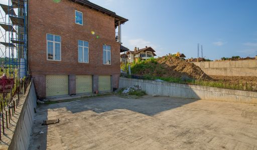 Шикарная усадьба в поселке Аврора