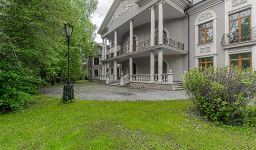 Усадьба в Лосино-Петровское