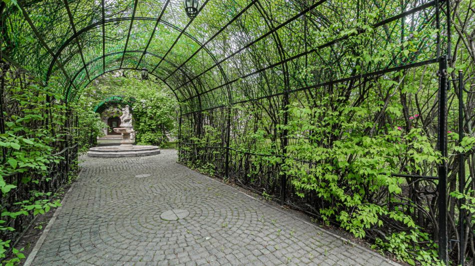 Усадьба в Лосино-Петровское
