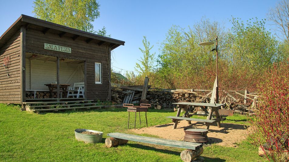 Усадьба на берегу оз. Селигер