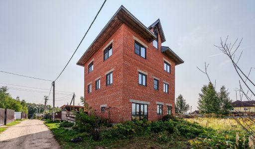 Дом под отделку в пос. Ермолино