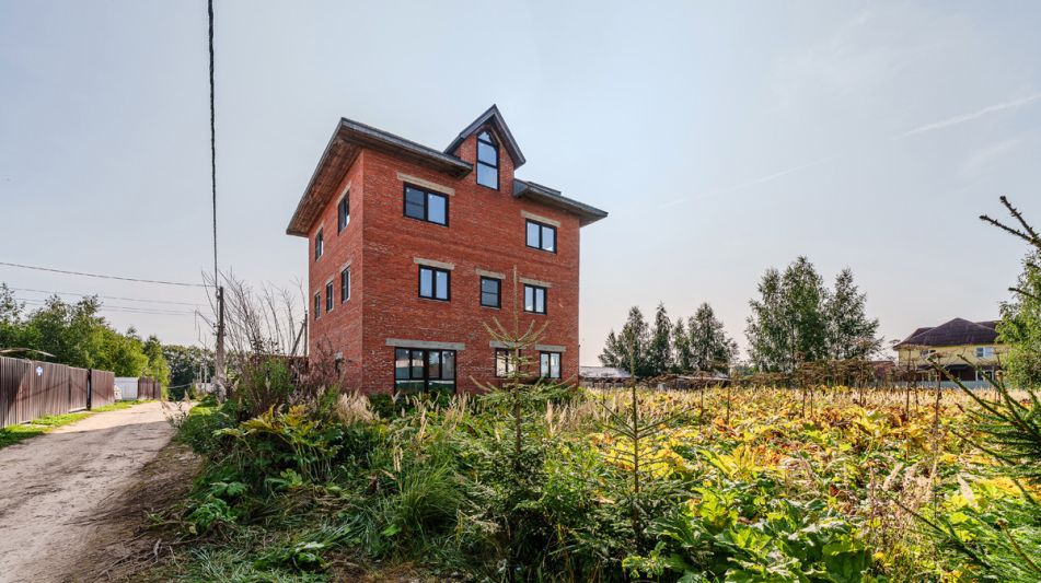 Дом под отделку в пос. Ермолино