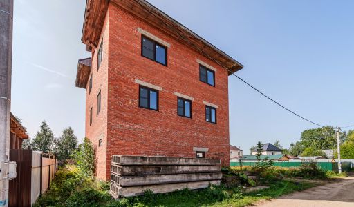 Дом под отделку в пос. Ермолино