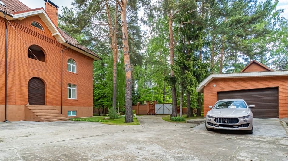 Загородная усадьба в Троицком