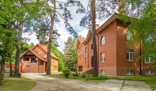 Загородная усадьба в Троицком