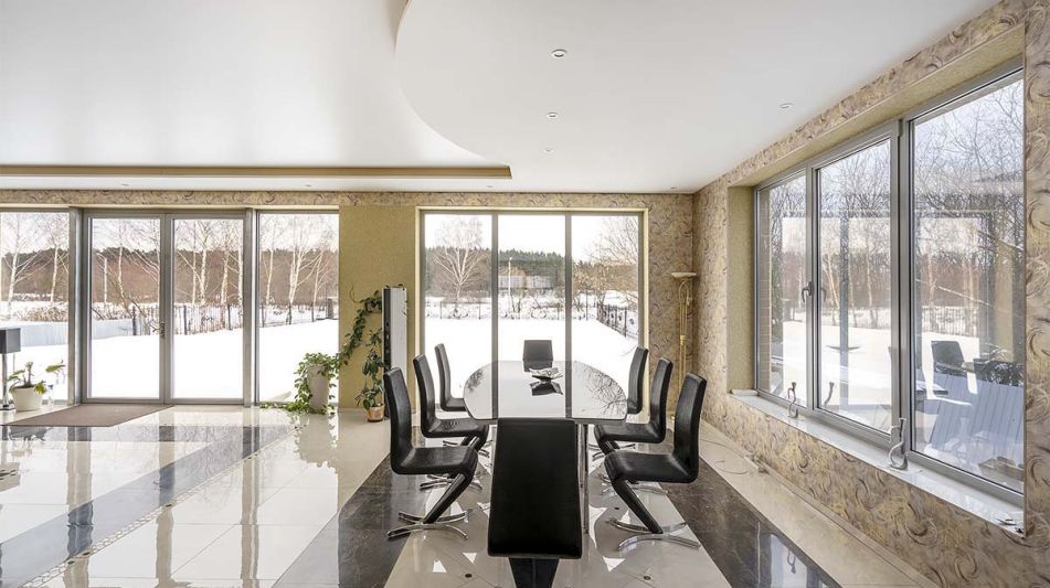 Дом у воды в Глухово