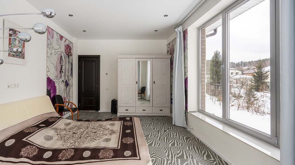 Дом у воды в Глухово