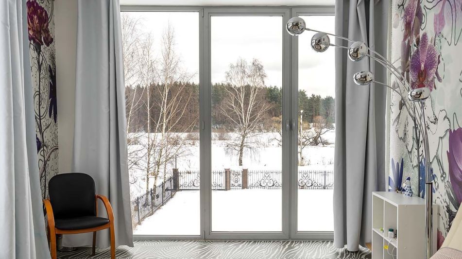 Дом у воды в Глухово