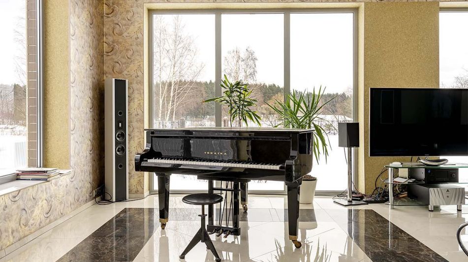 Дом у воды в Глухово