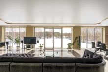 Дом у воды в Глухово