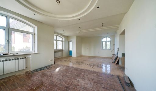 Просторный дом в КП Сорочаны