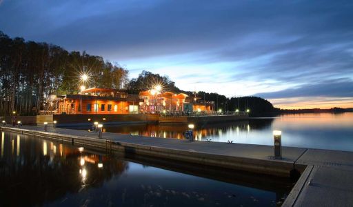 Участок на озере в гольф Пестово