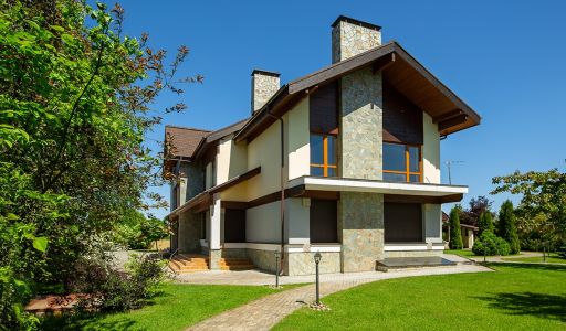 Дом в поселке Большая Черная