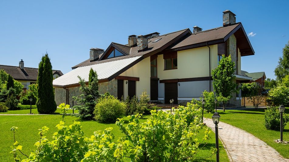 Дом в поселке Большая Черная