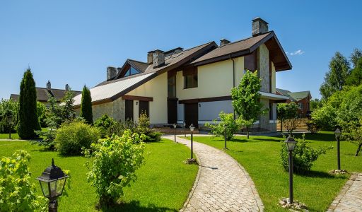 Дом в поселке Большая Черная