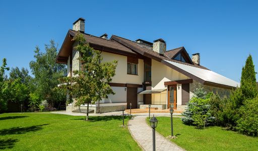 Дом в поселке Большая Черная