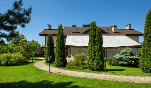 Дом в поселке Большая Черная