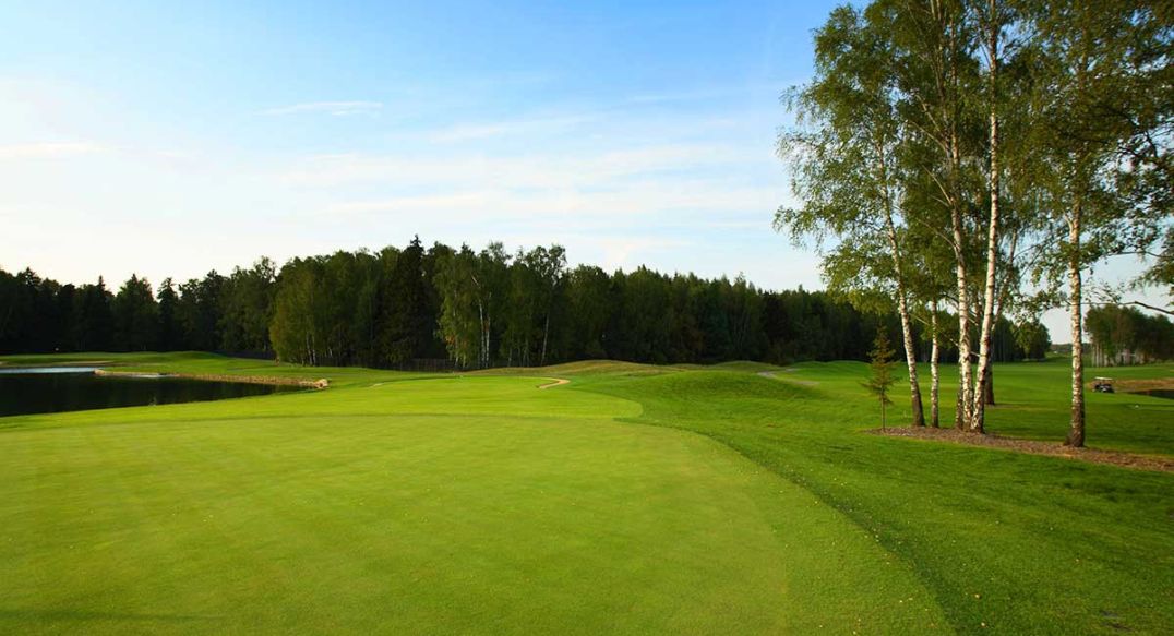 Гольф клуб Пестово