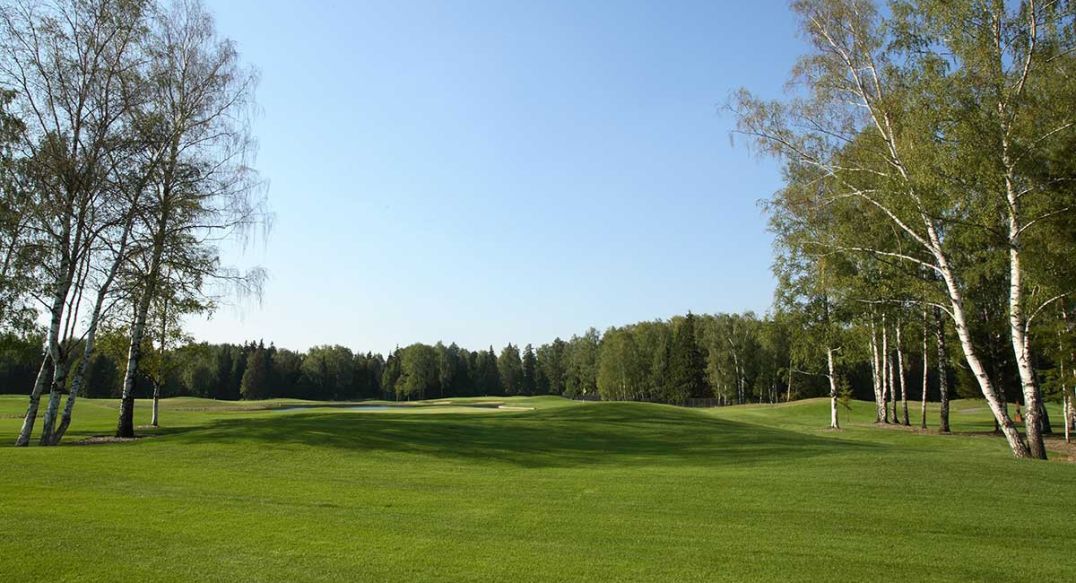 Гольф клуб Пестово