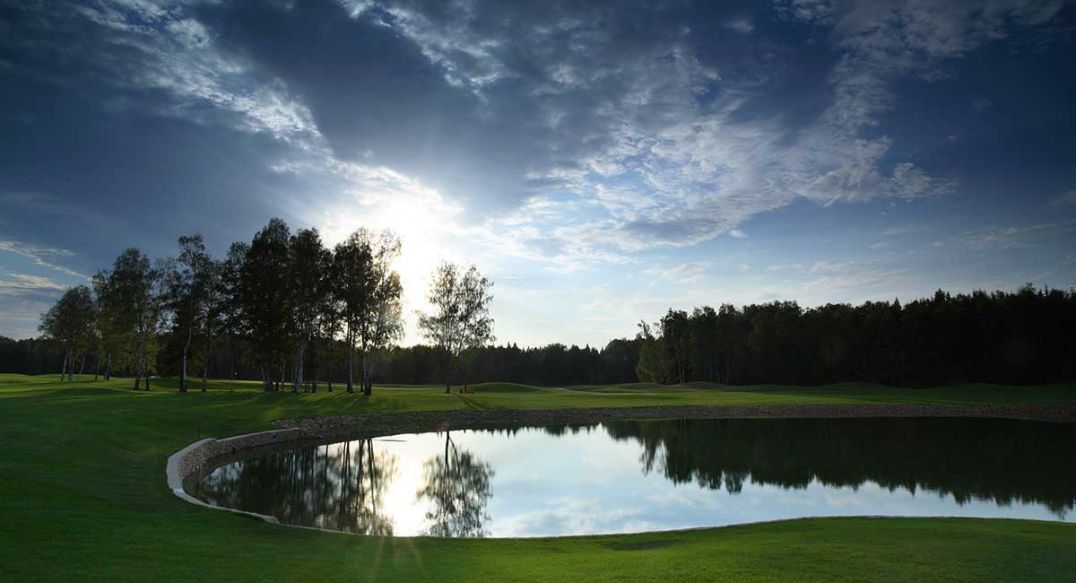 Гольф клуб Пестово
