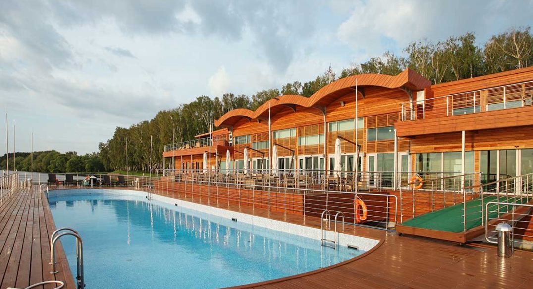 Гольф клуб Пестово