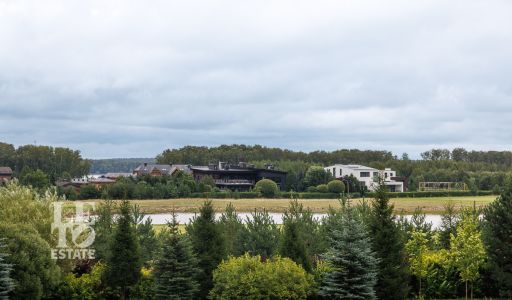 Дом в Поселке Гольф Клуб Пестово