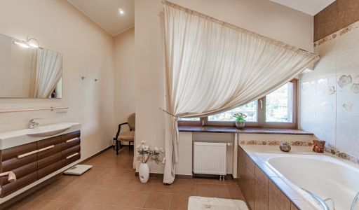 Дом у воды в КП Пестовская Гавань