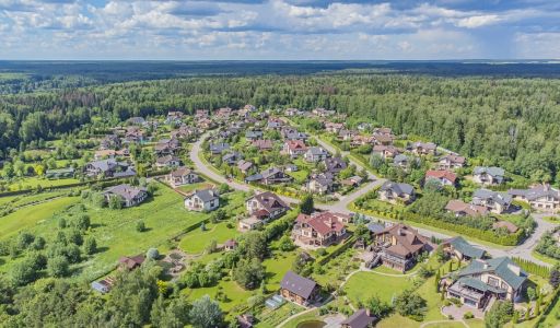 Дом у воды в КП Пестовская Гавань