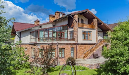 Дом у воды в КП Пестовская Гавань