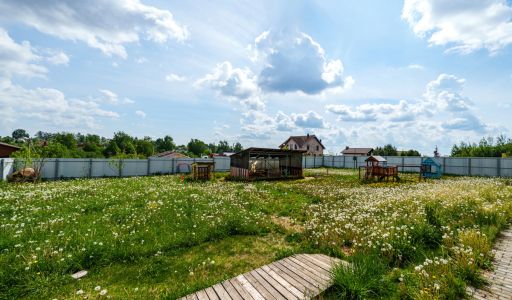 Просторный дом в КП Смартвилль