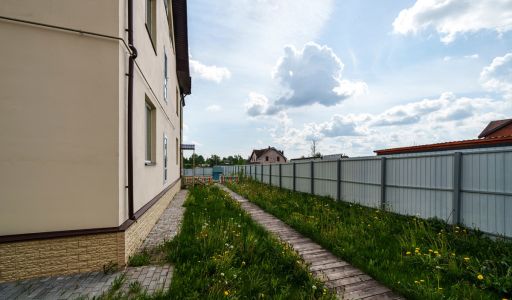 Просторный дом в КП Смартвилль