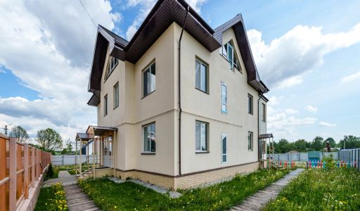 Просторный дом в КП Смартвилль