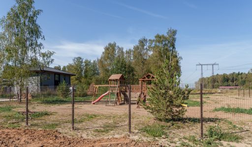 Живописный участок в КП Реки