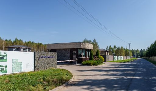 Живописный участок в КП Реки