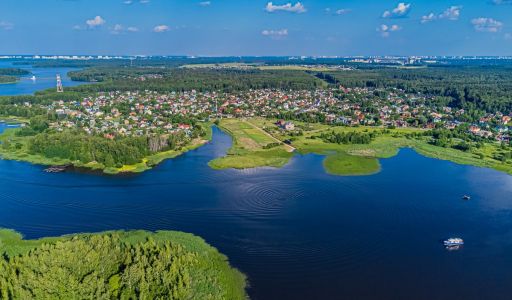 Участок в КП Пяловский
