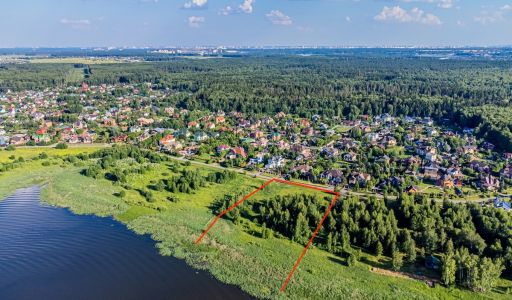 Участок в КП Пяловский